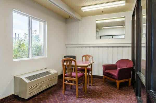 Econo Lodge Lexington Eksteriør bilde